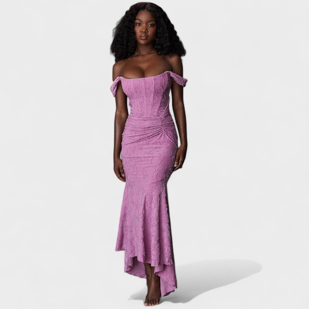 Cesca | Skulpturální silueta šaty