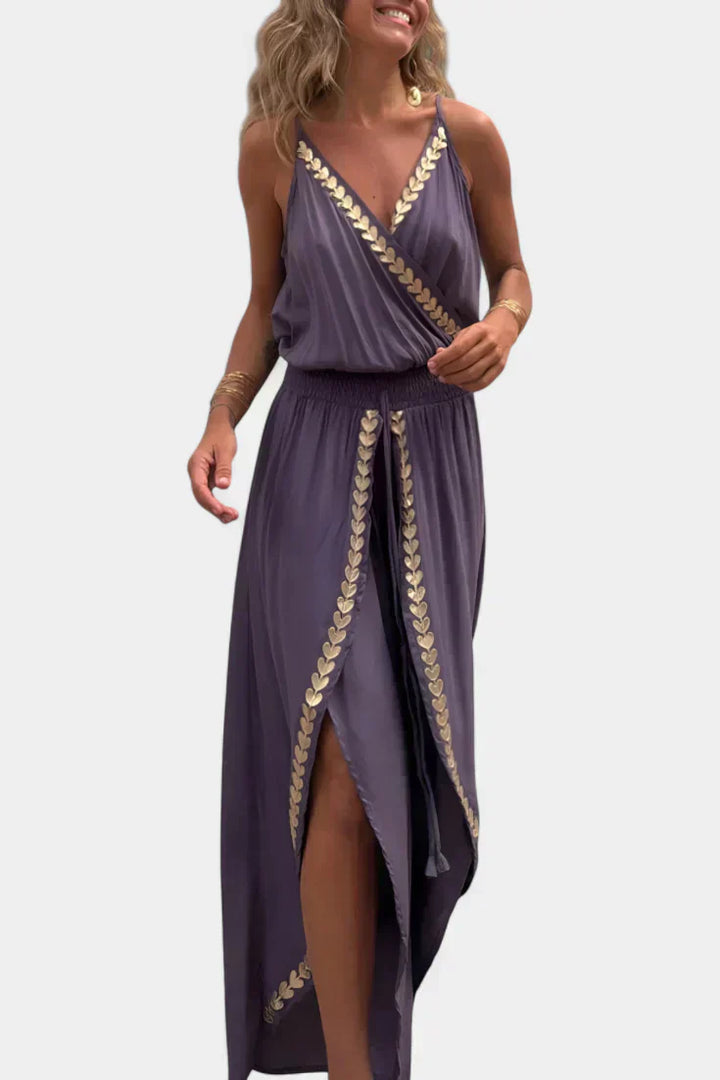 Lorena | Šaty se Zlatými Akcenty a Otevřením na Nohou