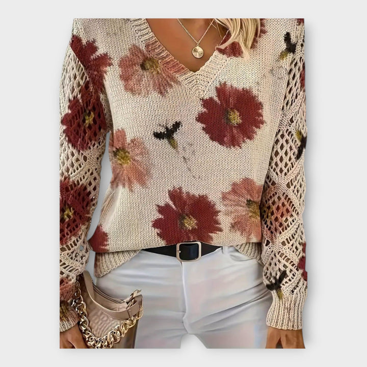 Džempr s krajkovými detaily