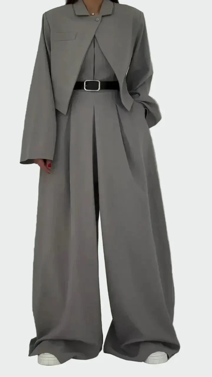 Elegantní a Moderní Bustiér a Sako Set