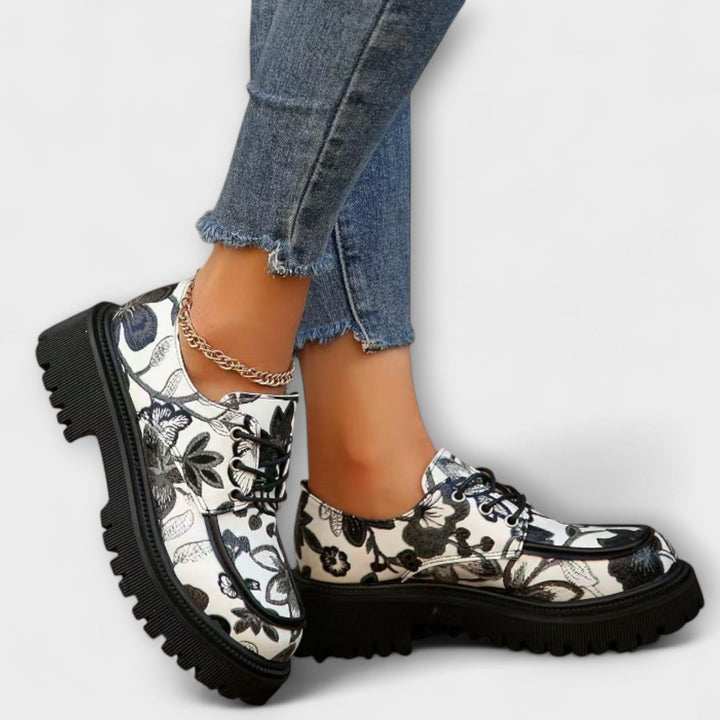 Sandra - Retro Klasické Mokasíny se Stylem