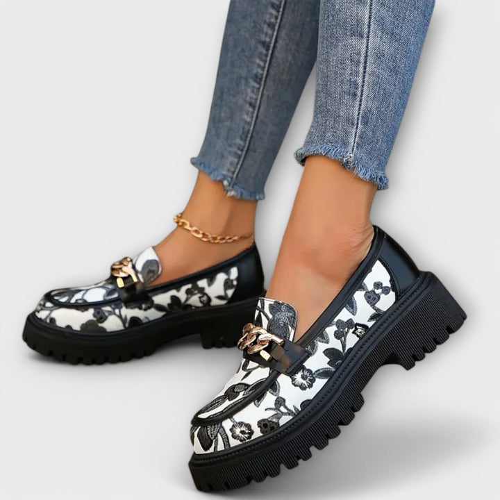 Sandra - Retro Klasické Mokasíny se Stylem