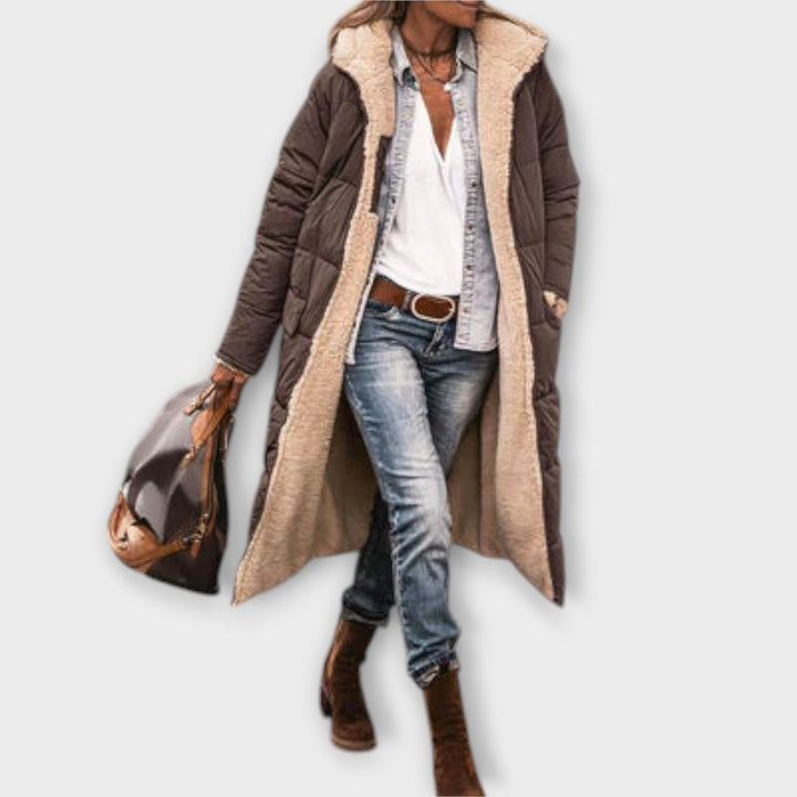 Kora - Mám s filcovým límcem