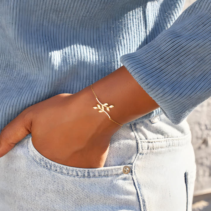 Náhrdelník Svatý Kořen