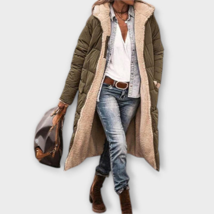 Kora - Mám s filcovým límcem