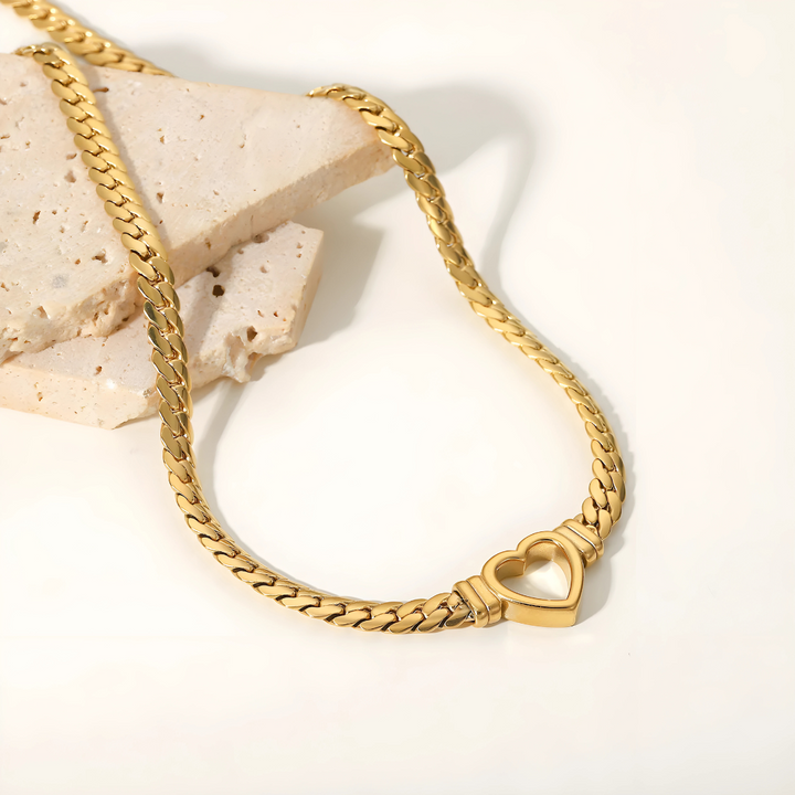 Náhrdelník Choker ve tvaru Srdce