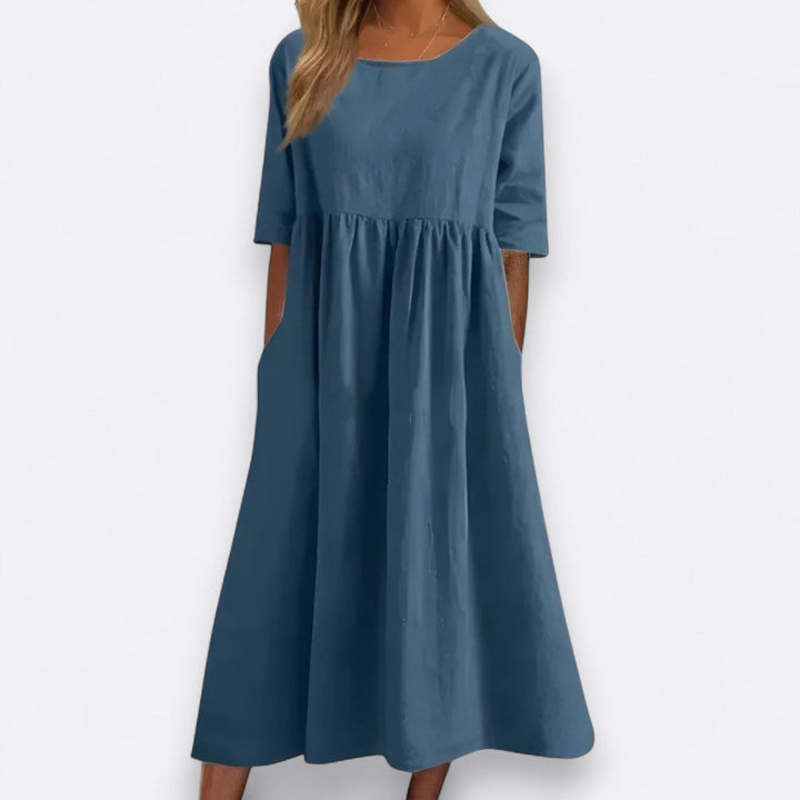 Minea | Ventilovaná bavlněná šaty