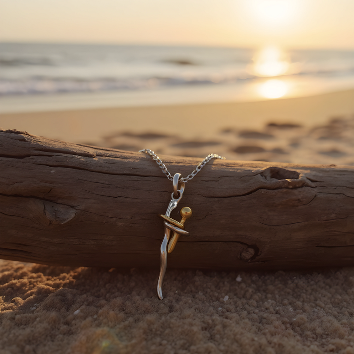 Náhrdelník nekonečného objetí