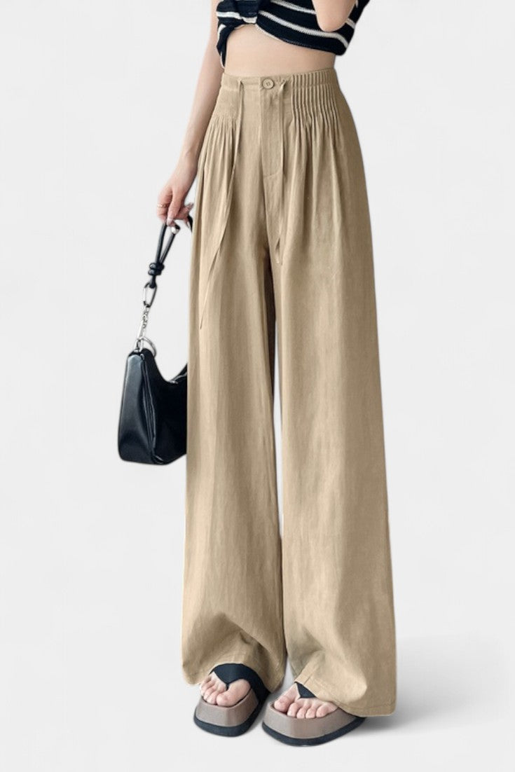 Ilyana | Vysoký Pas a Široké Nohavice