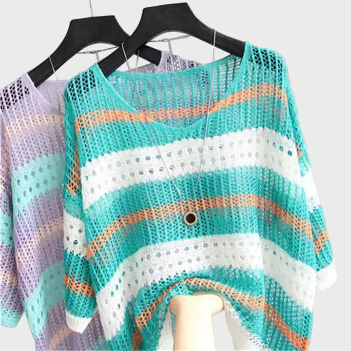 Lehké topy s výstřihem