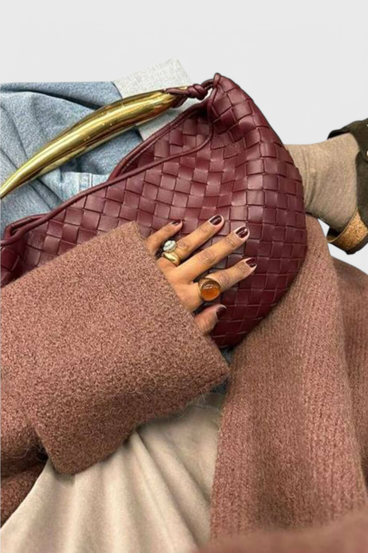 Gerda Bolso Woven s Zlatými Rukojeťmi