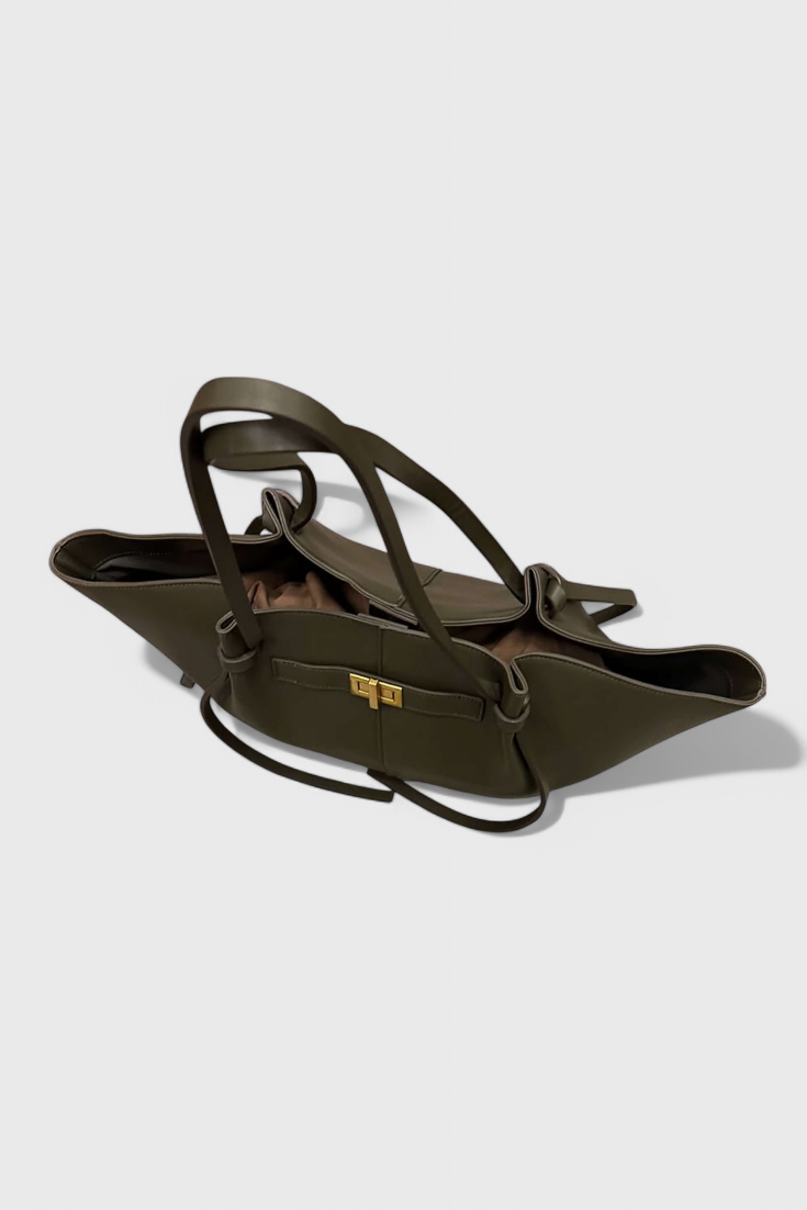 Clio taška s klasickou strukturou