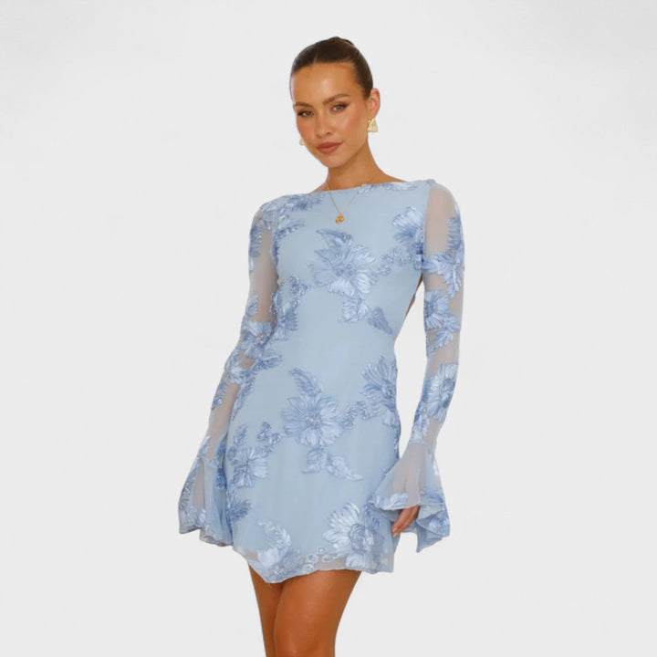 Julia | šaty s okouzlujícím květinovým designem