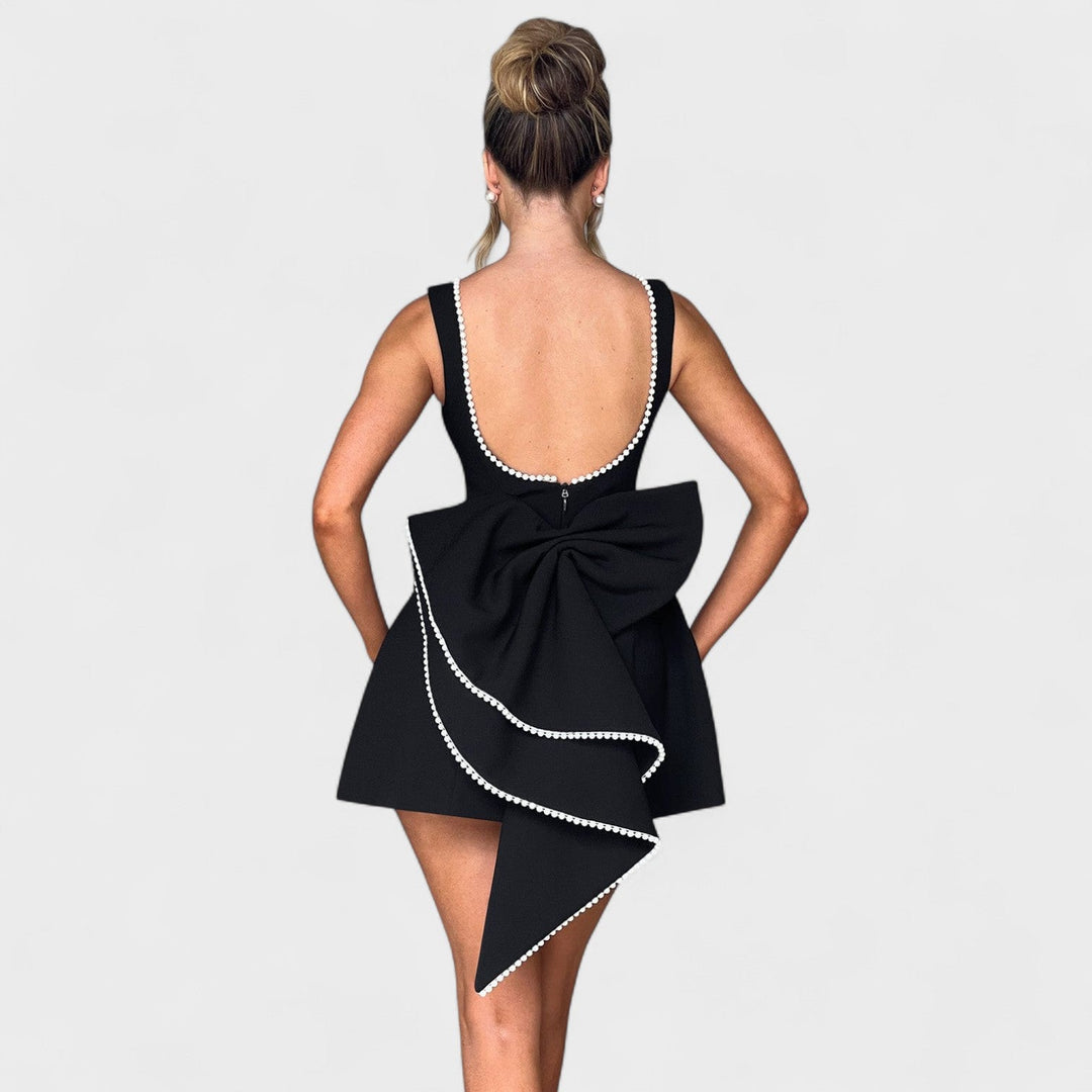 Carrie | Mini šaty s perlovou stuhou