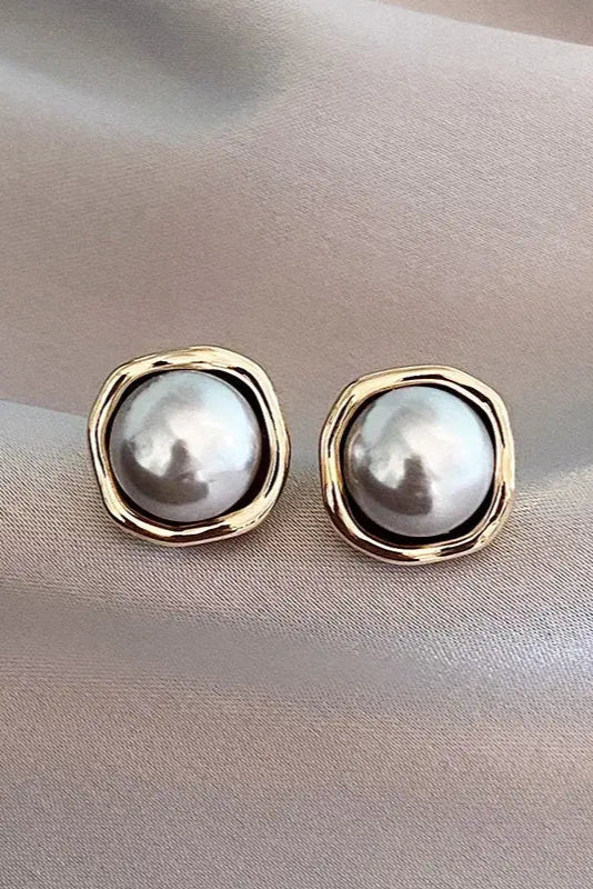 Elegantní Černé Perlové Náušnice s Nadčasovým Šarmem