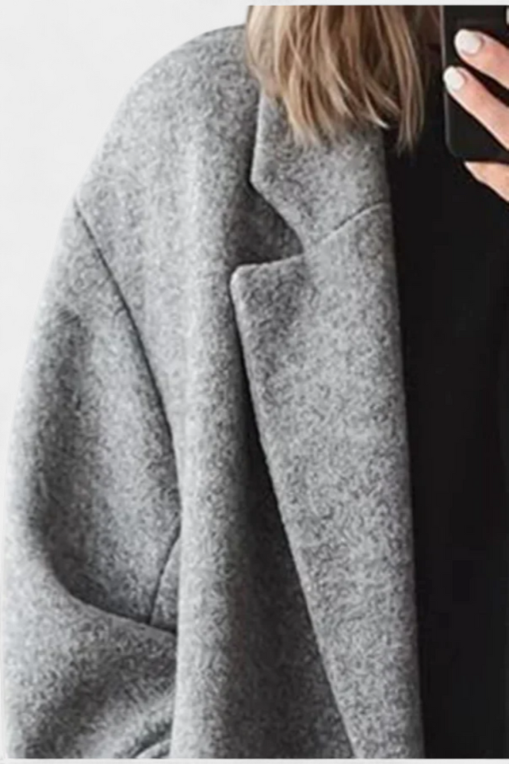 Beatriz - Klasický kabát Felisha s rafinovaným střihem a moderním stylem