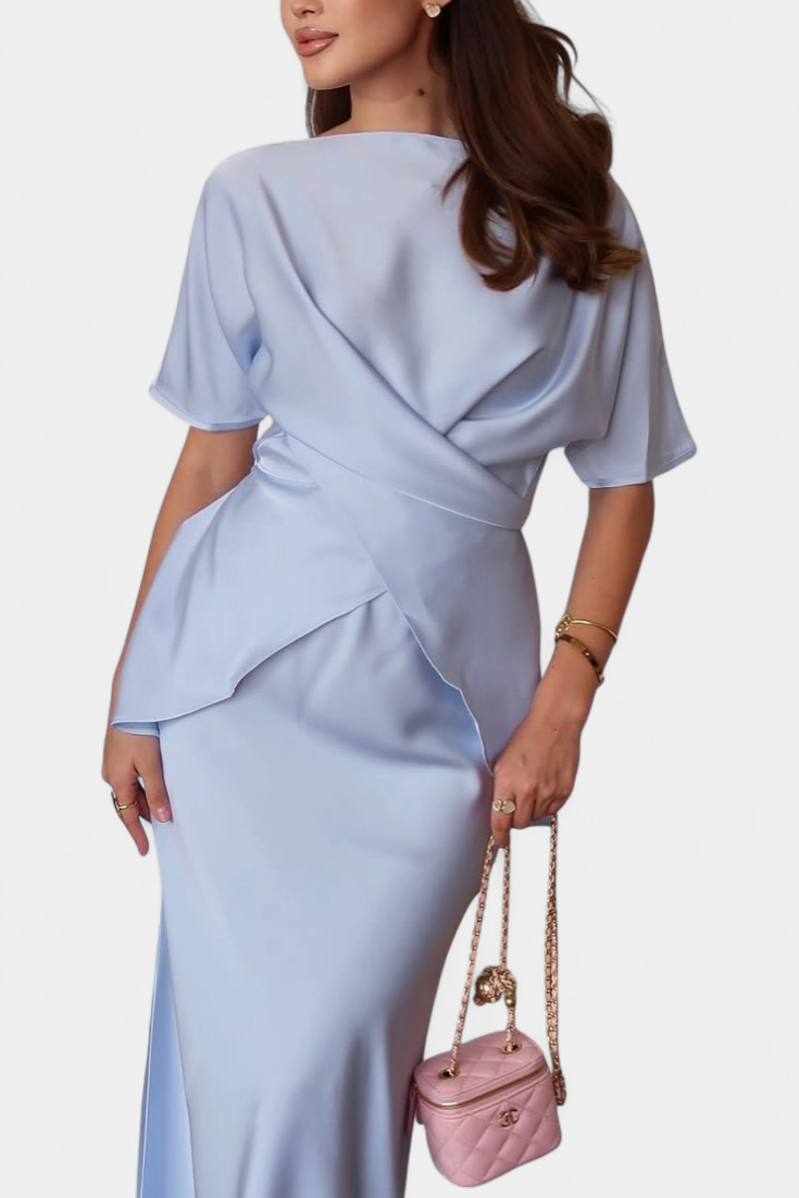 Veleda | Top s Křížovými Ramínky a Plynulou Sukní